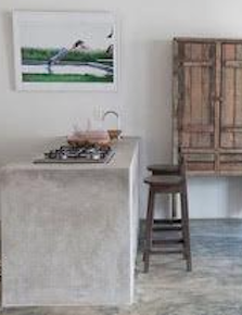 Viimistle oma köök Autentico Frescolini mikrotsemendi ja Autentico Versante pestava kriidivärviga