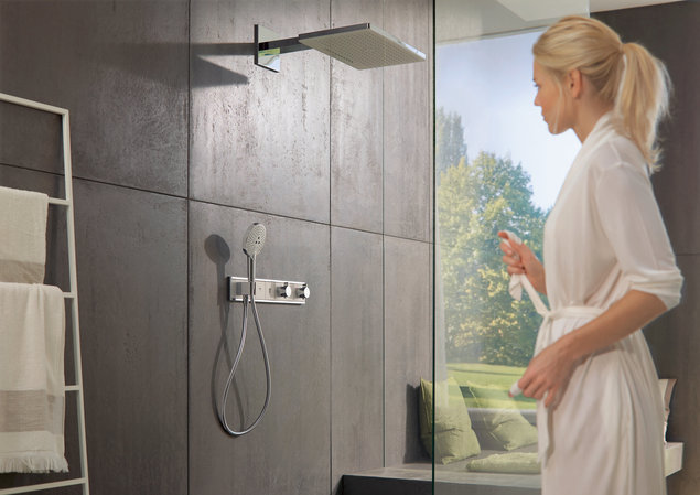 Tänu suurtele valikuklahvidele on hansgrohe RainSelect termostaat-paneeli kasutamine lihtne ja intuitiivne Source: www.hansgrohe.ee