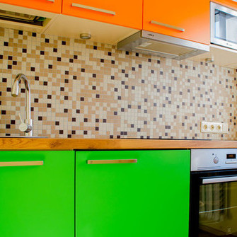  Lihtne, värvikas ja funktsionaalne köögimööbel rõõmustab igat perenaist   Источник:  www.vs-sisustus.eu  