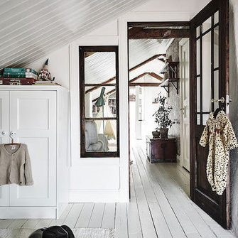 Alkuperä: http://www.myscandinavianhome.com/2016/08/a-swedish-home-with-lovely-details.html